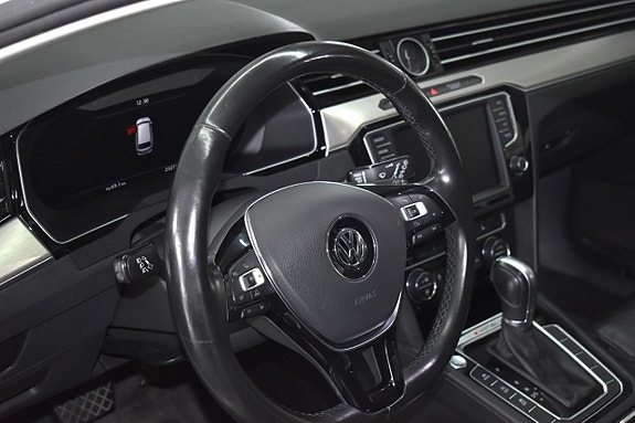 Volkswagen Passat 5 of 5
