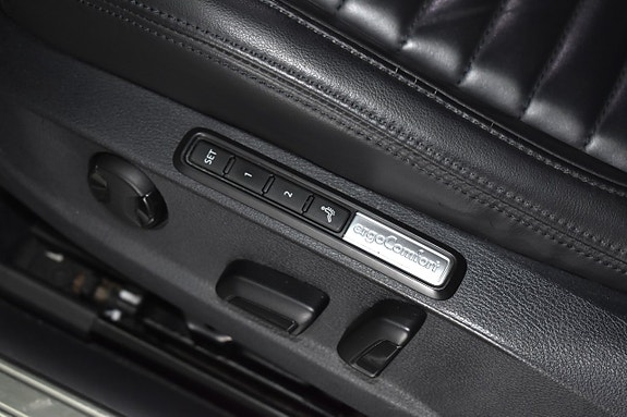 Volkswagen Passat 7 of 19