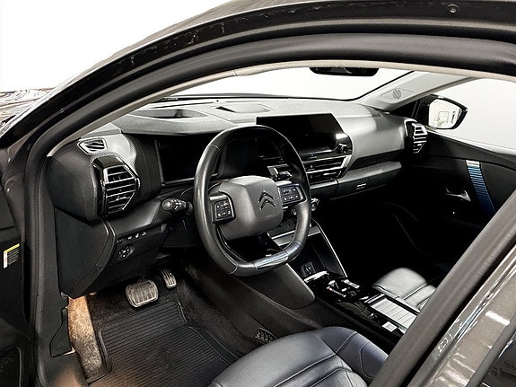 Citroen E-C4 X 4 of 5