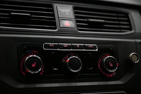 Volkswagen Caddy Maxi 23 of 29
