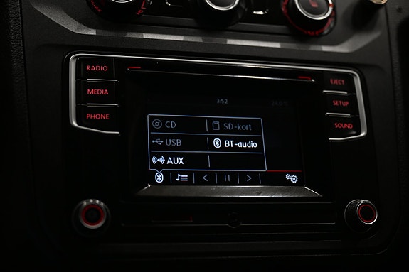 Volkswagen Caddy Maxi 22 of 29