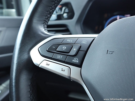 Volkswagen Caddy 11 of 27