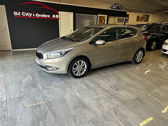 Kia Ceed 3 of 21