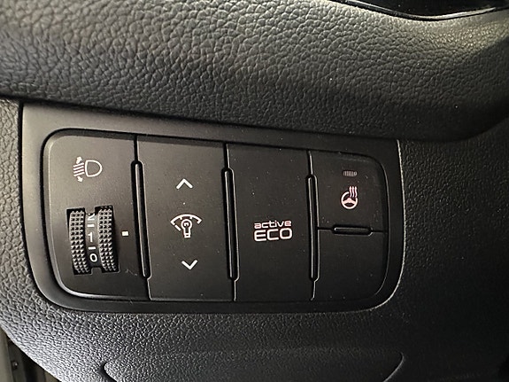 Kia Ceed 10 of 21
