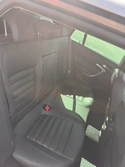 Opel Insignia Country Tourer 10 of 30