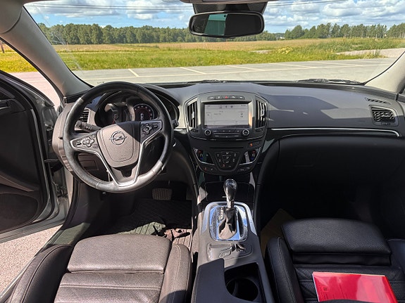 Opel Insignia Country Tourer 11 of 30