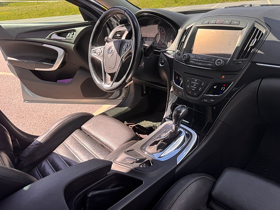 Opel Insignia Country Tourer 15 of 30