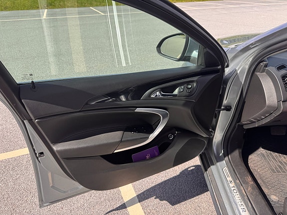 Opel Insignia Country Tourer 18 of 30