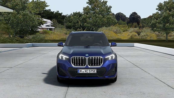 BMW X1 3 of 5