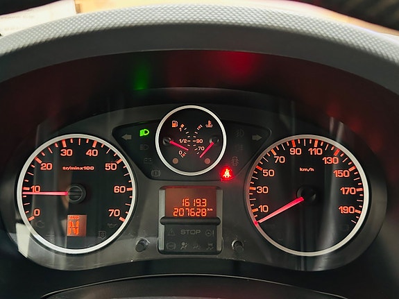 Peugeot Partner 23 of 25