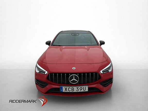 Mercedes-Benz CLA220 2 of 5