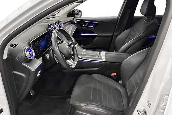 Mercedes-Benz GLC300 e 7 of 26