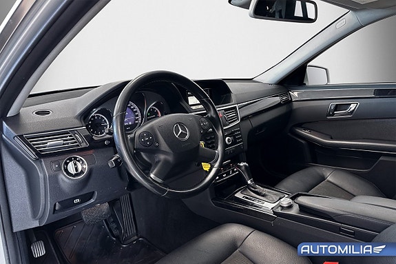 Mercedes-Benz E220 7 of 18