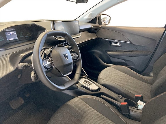 Peugeot 208 5 of 5