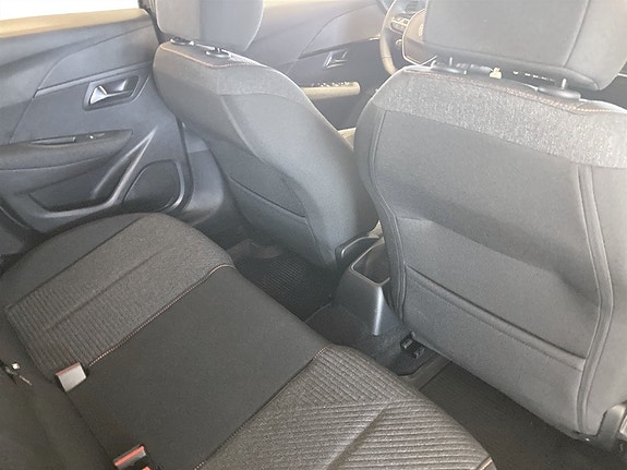 Peugeot 208 6 of 14