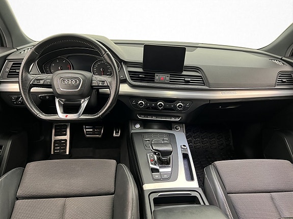 Audi Q5 11 of 30