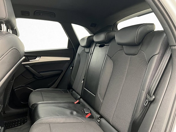 Audi Q5 25 of 30