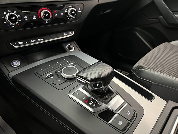 Audi Q5 21 of 30