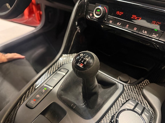 Toyota Supra 22 of 29