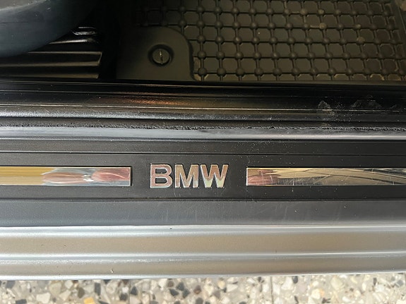 BMW 520i 14 of 15