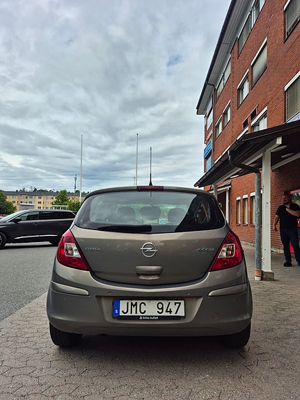 Opel Corsa 3 of 5