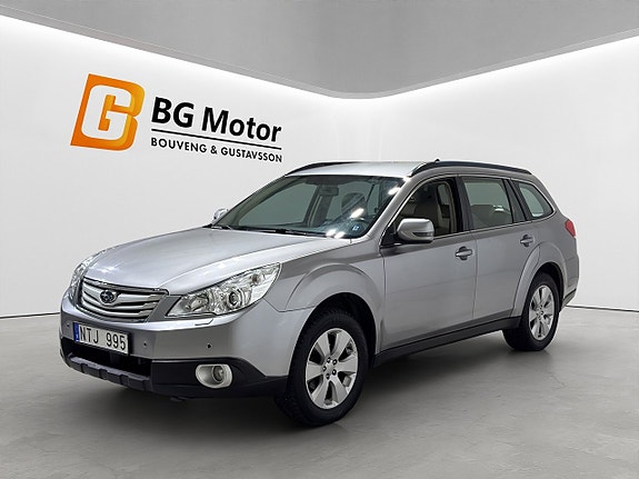 Subaru Outback 8 of 23