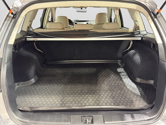 Subaru Outback 12 of 23