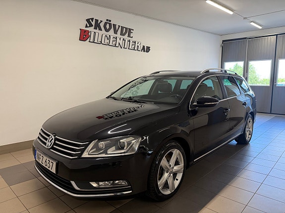 Volkswagen Passat 2 of 5