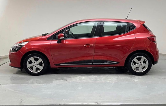Renault Clio 2 of 5