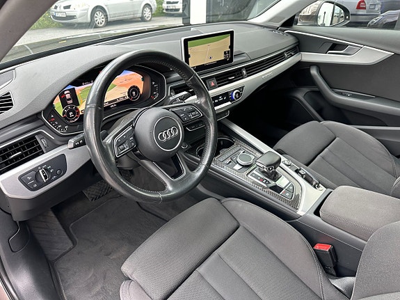Audi A4 13 of 27