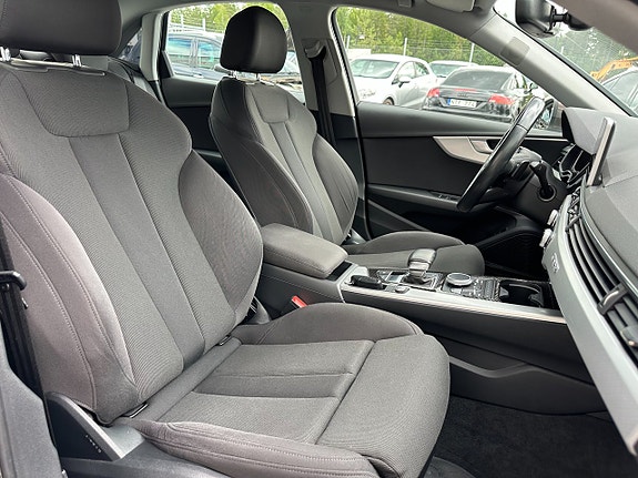 Audi A4 16 of 27