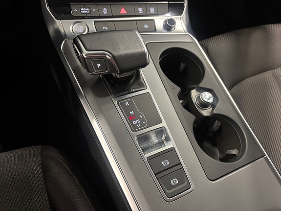 Audi A6 21 of 26