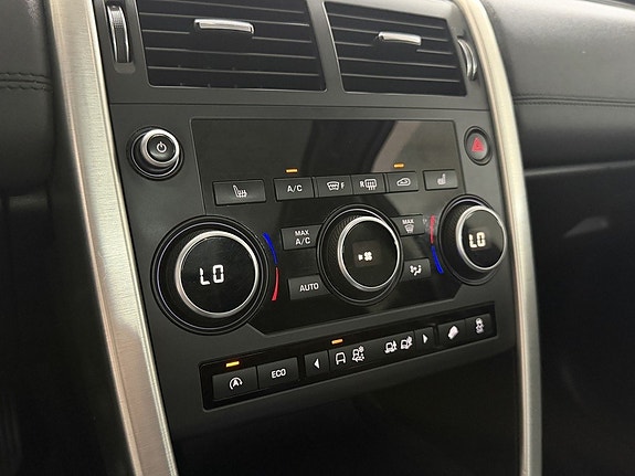 Land Rover Discovery Sport 13 of 23