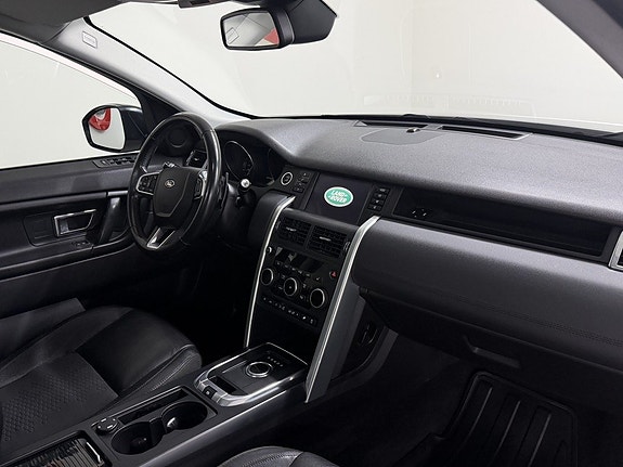 Land Rover Discovery Sport 9 of 23