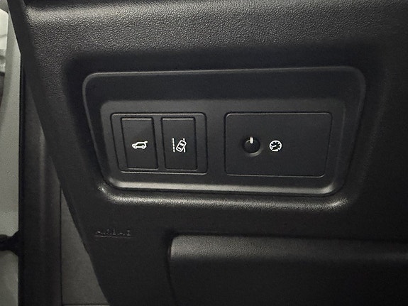 Land Rover Discovery Sport 19 of 23