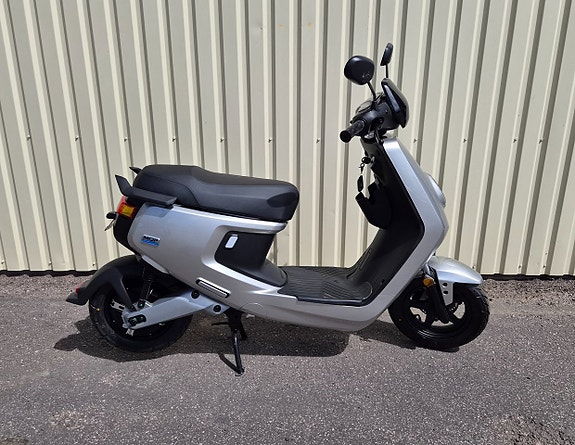 NIU MQi MGi+