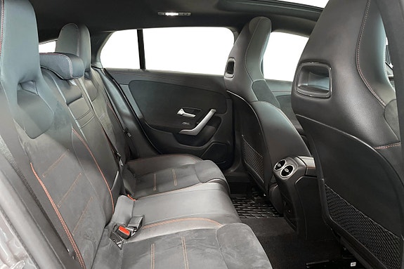 Mercedes-Benz CLA250 e 13 of 25