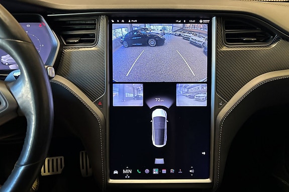 Tesla Model X 15 of 15
