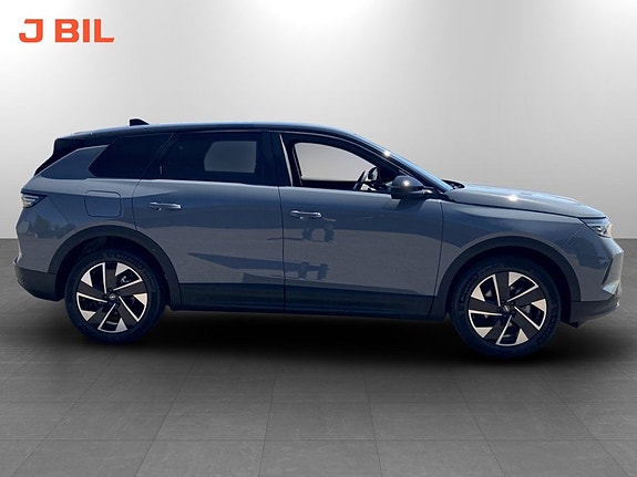 Opel Grandland 4 of 5
