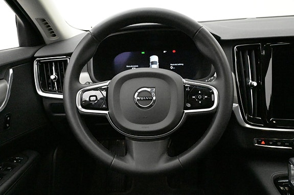 Volvo V90 7 of 27