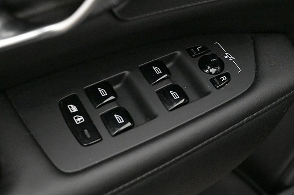 Volvo V90 10 of 27