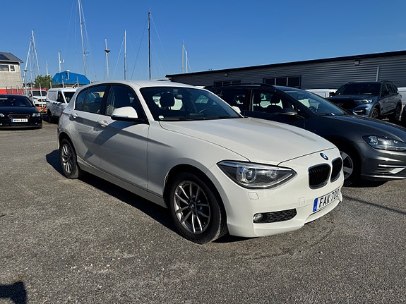 BMW 116i 5 of 5