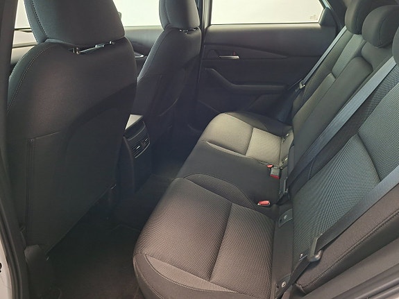 Mazda CX-30 6 of 9