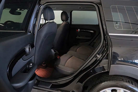 MINI Cooper 12 of 15