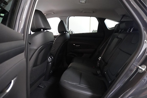 Hyundai Tucson 16 of 25
