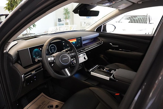 Hyundai Tucson 12 of 25