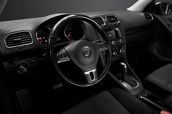 Volkswagen Golf VI 8 of 17