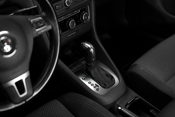 Volkswagen Golf VI 11 of 17