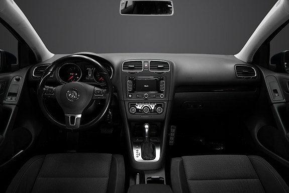 Volkswagen Golf VI 9 of 17