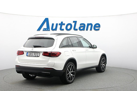 Mercedes-Benz GLC300 de 4 of 5